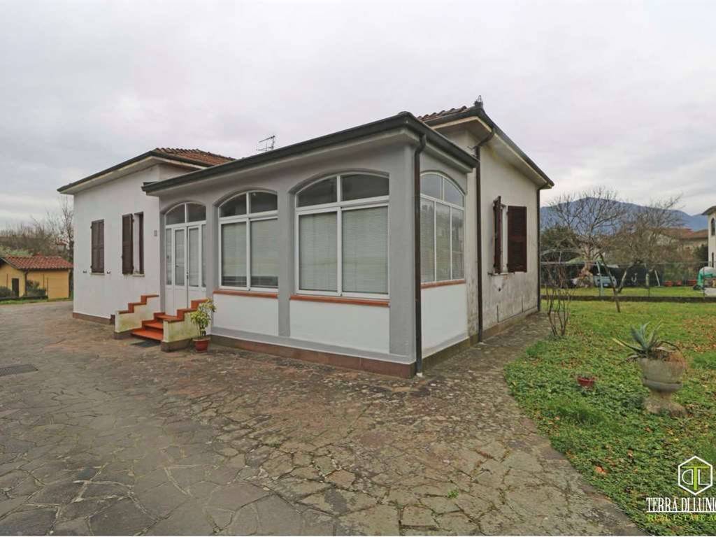 casa indipendente in vendita a Filattiera