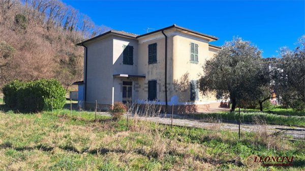 casa indipendente in vendita a Filattiera