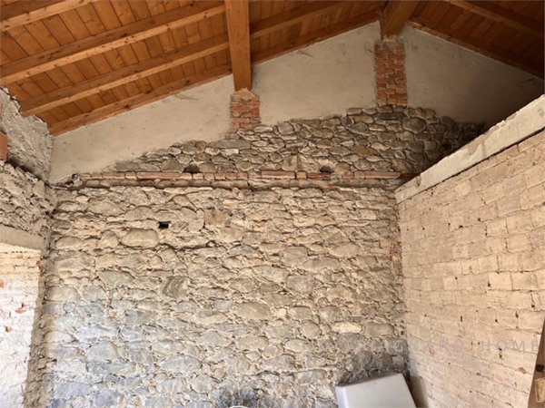 appartamento in vendita a Filattiera