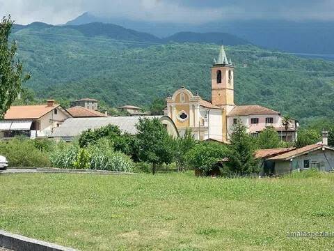 casa indipendente in vendita a Filattiera