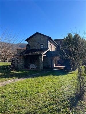 casa indipendente in vendita a Filattiera