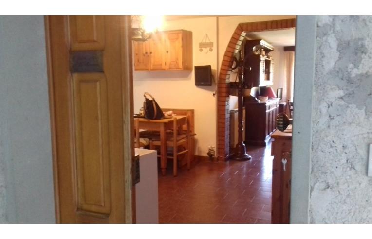 casa indipendente in vendita a Fivizzano in zona Aiola