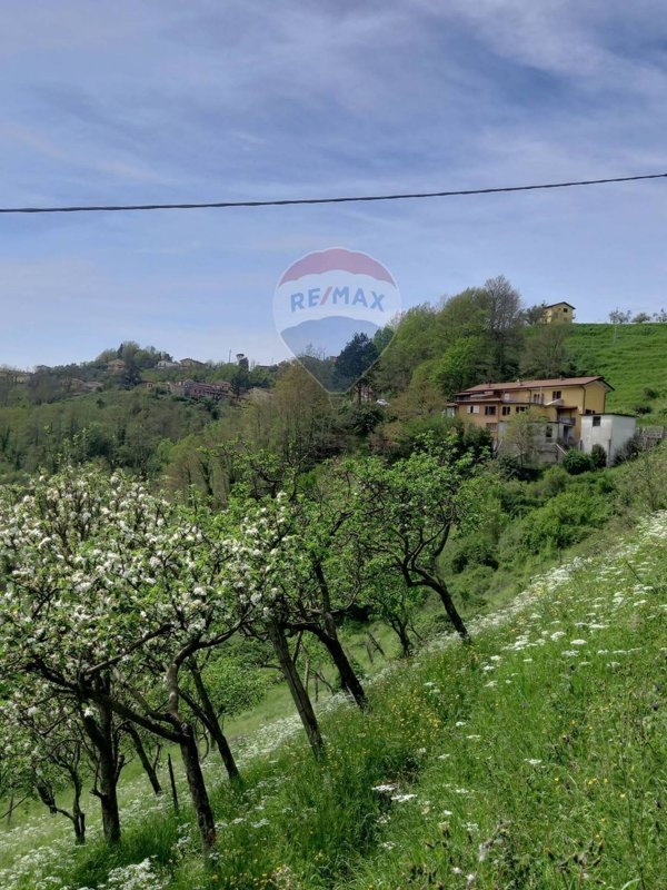 appartamento in vendita a Fivizzano in zona San Terenzo