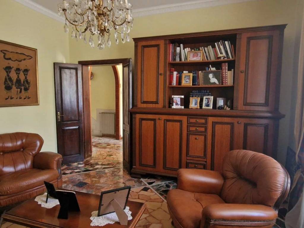 casa indipendente in vendita a Fivizzano in zona Gragnola