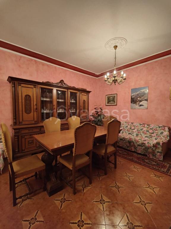 casa indipendente in vendita a Fivizzano