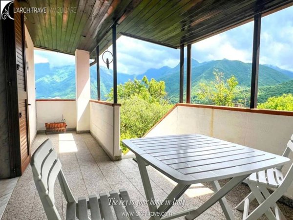 casa indipendente in vendita a Fivizzano in zona San Terenzo