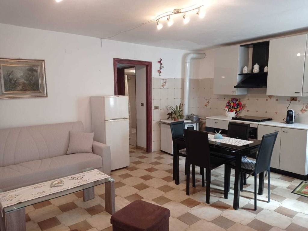casa indipendente in vendita a Fivizzano