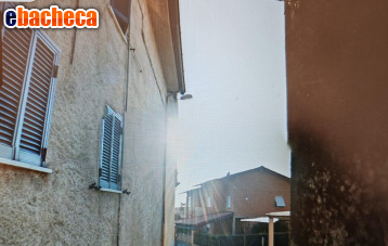 casa indipendente in vendita a Fivizzano in zona Turano