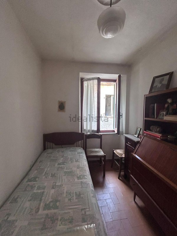 casa semindipendente in vendita a Fivizzano