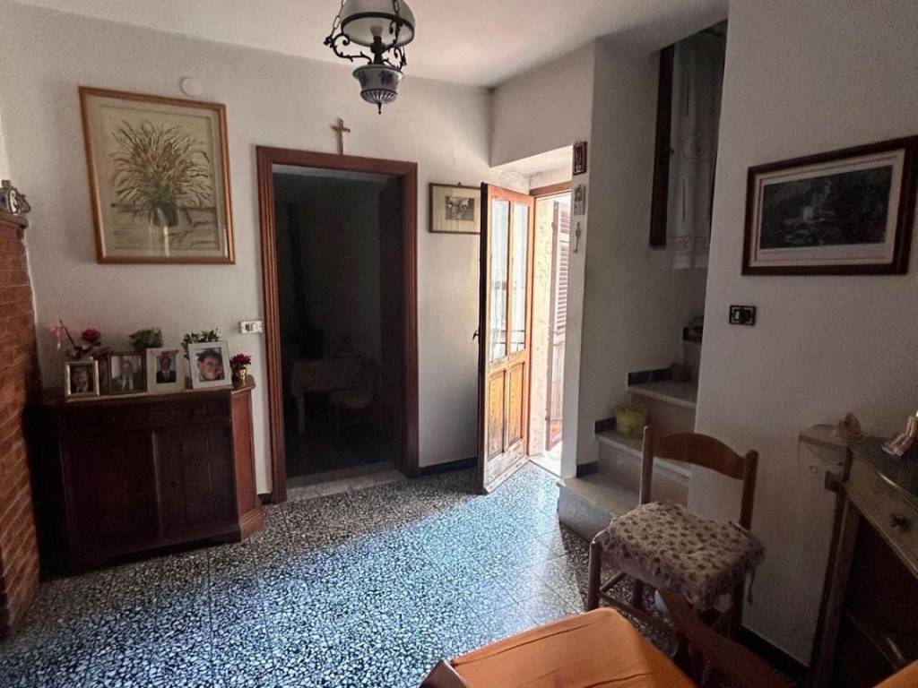 casa indipendente in vendita a Fivizzano