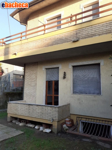 casa indipendente in vendita a Fivizzano in zona Turano