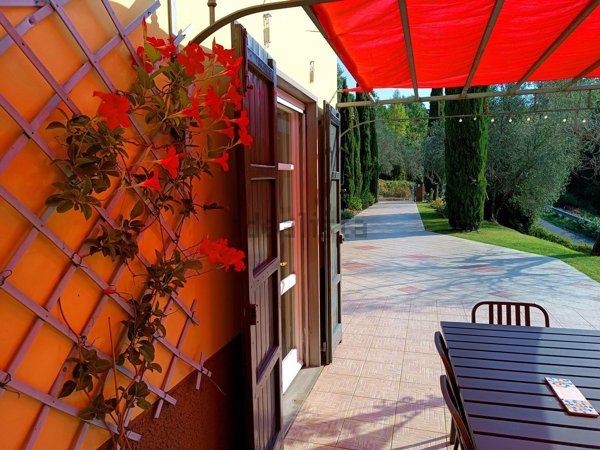 casa indipendente in vendita a Fivizzano
