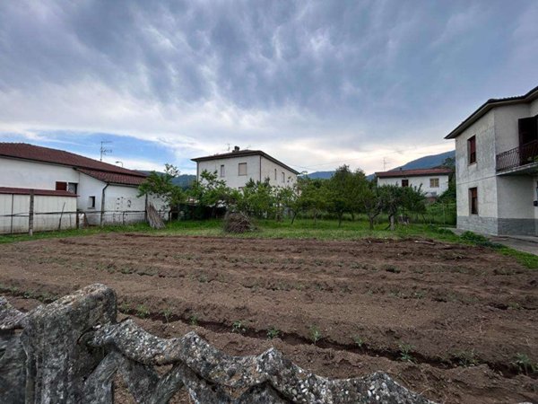 appartamento in vendita a Fivizzano in zona Groppoli