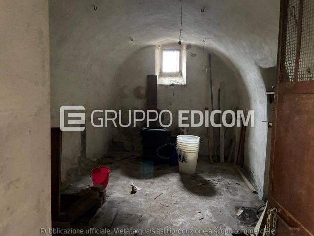 locale di sgombero in vendita a Fivizzano in zona San Terenzo