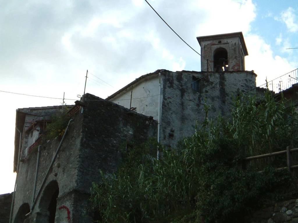casa indipendente in vendita a Fivizzano in zona Rometta