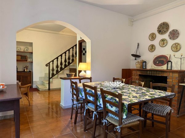 casa indipendente in vendita a Fivizzano in zona Equi Terme