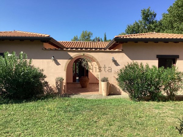 casa indipendente in vendita a Fivizzano