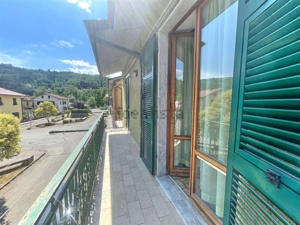 casa indipendente in vendita a Fivizzano in zona Gragnola