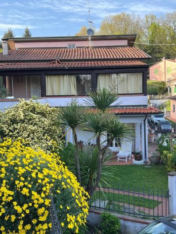 casa indipendente in vendita a Fivizzano