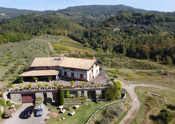 locale di sgombero in vendita a Fivizzano