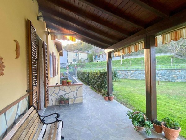 casa indipendente in vendita a Fivizzano