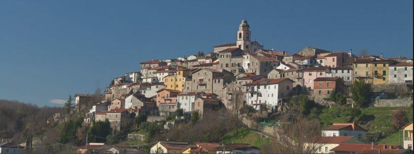monolocale in vendita a Fivizzano in zona Gassano