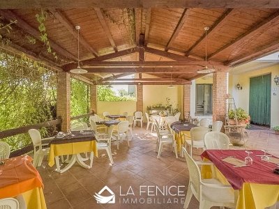 negozio in vendita a Fivizzano