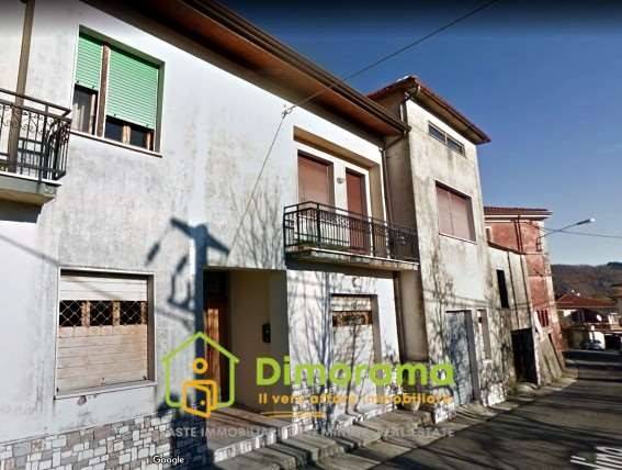 appartamento in vendita a Fivizzano in zona San Terenzo