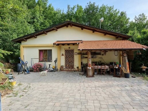 casa indipendente in vendita a Fivizzano