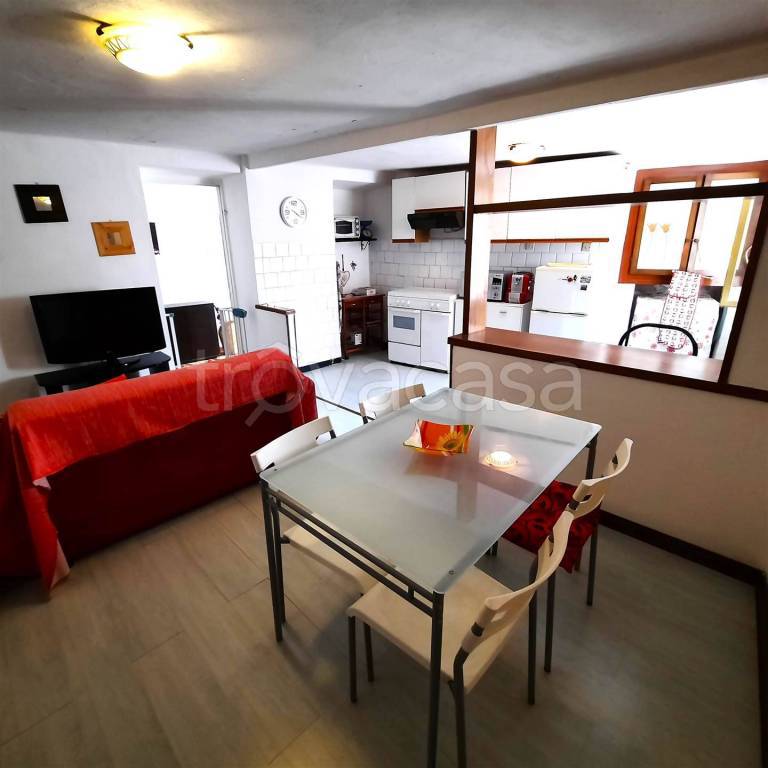 casa indipendente in vendita a Fivizzano in zona Tenerano