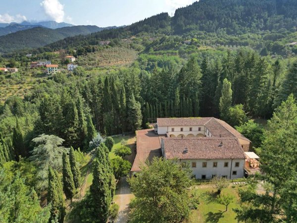 casale in vendita a Fivizzano