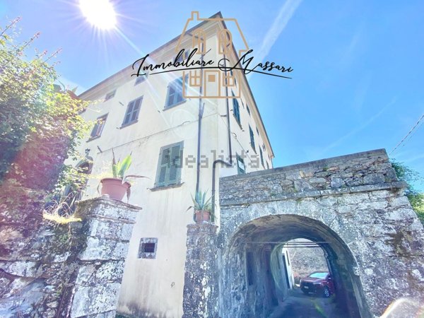 appartamento in vendita a Fivizzano in zona Gragnola