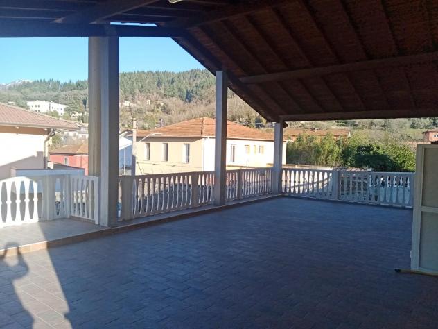 casa indipendente in vendita a Fivizzano