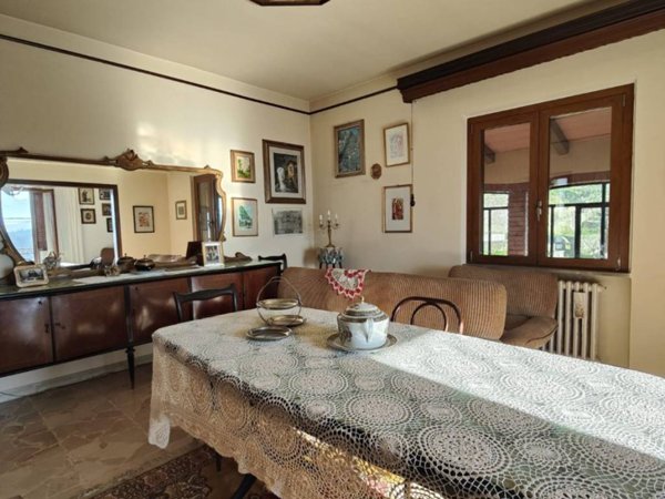 casa indipendente in vendita a Fivizzano in zona Agnino