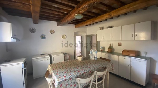 casa semindipendente in vendita a Fivizzano in zona Gragnola