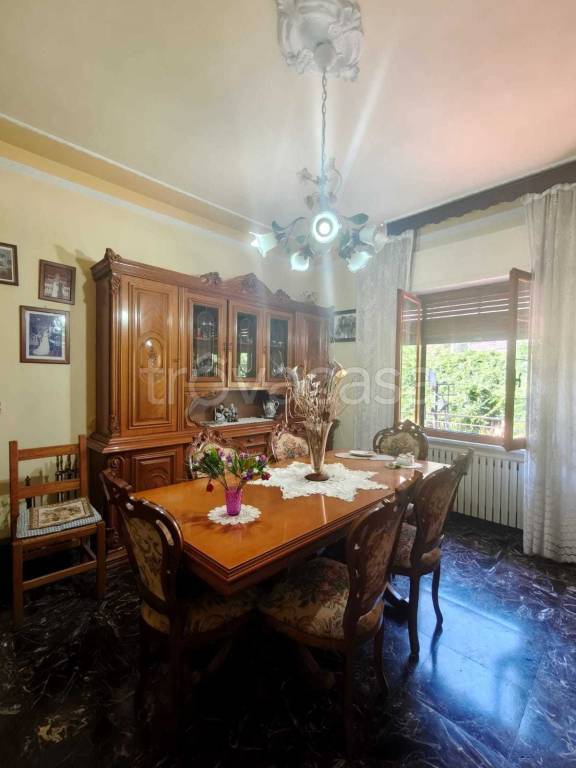 casa indipendente in vendita a Fivizzano in zona Gassano