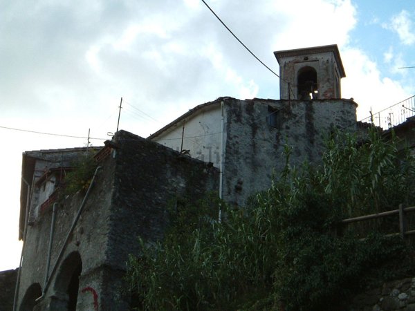 pentavano in vendita a Fivizzano in zona Rometta