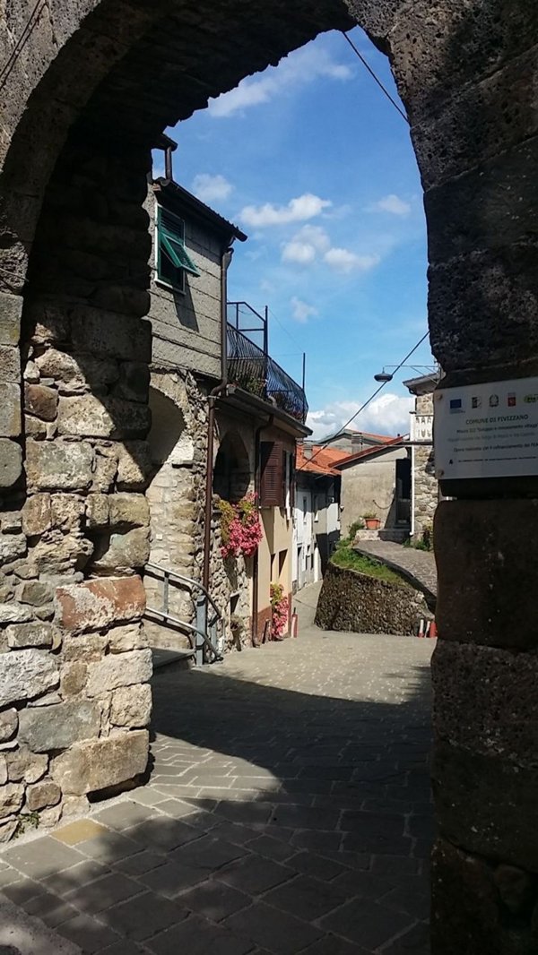 appartamento in vendita a Fivizzano in zona Viano