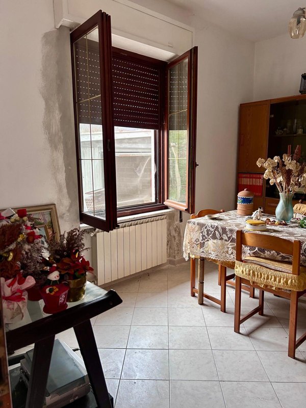 casa indipendente in vendita a Fivizzano in zona Gassano