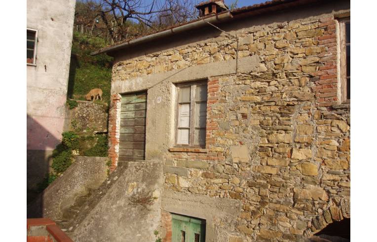 casa indipendente in vendita a Fivizzano in zona Groppoli