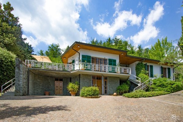 casa indipendente in vendita a Fivizzano