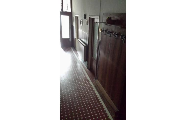 casa semindipendente in vendita a Fivizzano in zona Gragnola