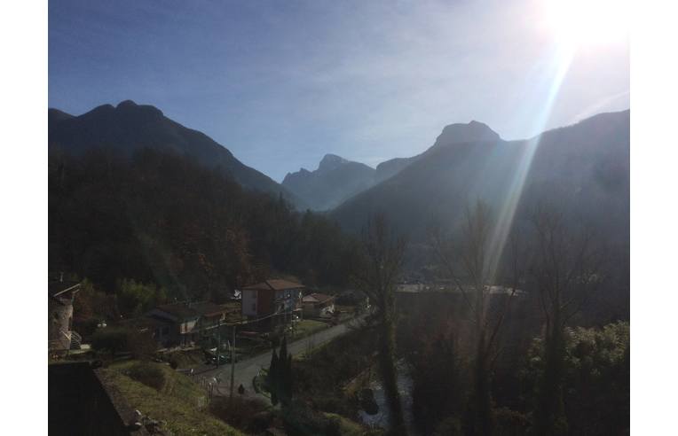 casa indipendente in vendita a Fivizzano
