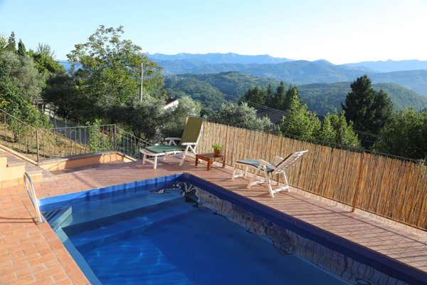 appartamento in vendita a Fivizzano in zona Ceserano