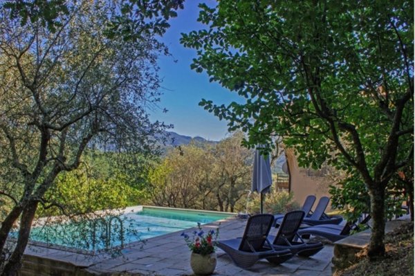 casa indipendente in vendita a Fivizzano in zona Moncigoli