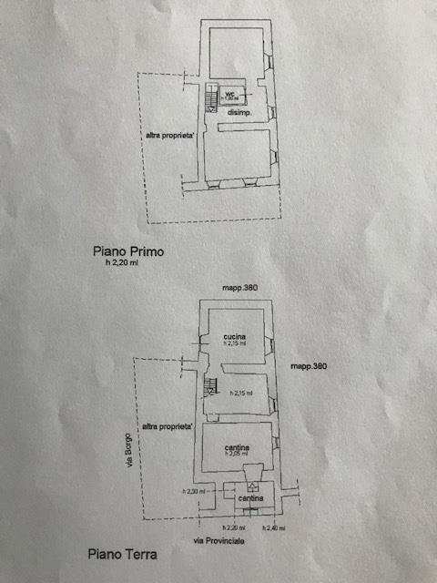 casa indipendente in vendita a Fivizzano in zona Magliano