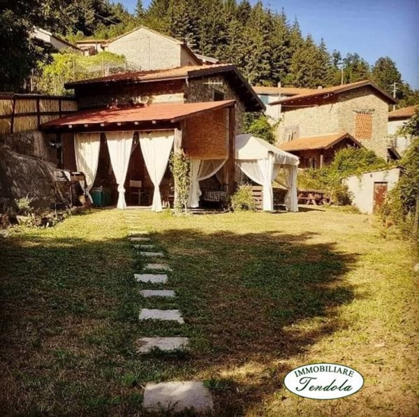 casale in vendita a Fivizzano