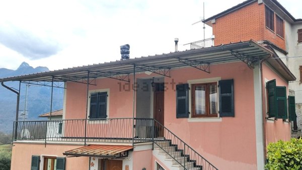 appartamento in vendita a Fivizzano