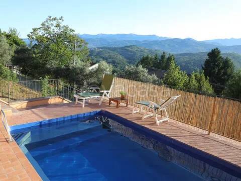 appartamento in vendita a Fivizzano in zona Ceserano