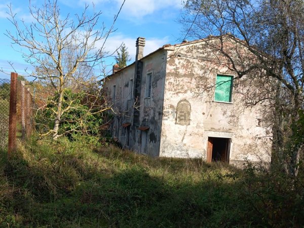casale in vendita a Fivizzano in zona San Terenzo